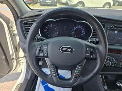 Kia K5 2013, 82352 км, за 3741.63 USD - фото 9
