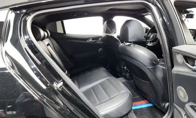 Kia Stinger 2018, 112763 км, за 10769.74 USD - фото 12