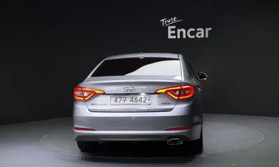Hyundai Sonata 2016, 155215 км, за 5511.03 USD