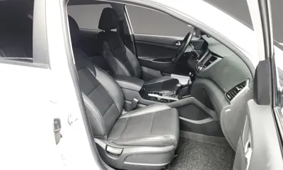 Hyundai Tucson 2016, 138526 км, за 5846.03 USD - фото 11