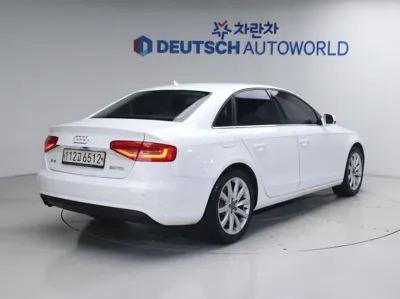 Audi A4 2013, 193936 км, за 2822.63 USD