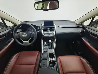 Lexus NX 2016, 142400 км, за 11652.21 USD