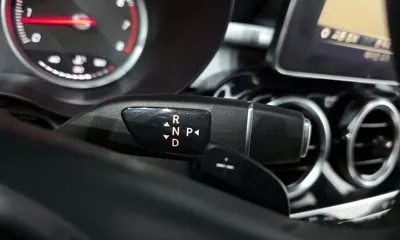 Mercedes-Benz C-Class 2018, 37556 км, за 14113.17 USD - фото 9