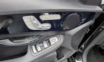 Mercedes-Benz C-Class 2018, 37556 км, за 14113.17 USD - фото 18