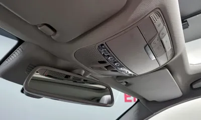 Mercedes-Benz C-Class 2018, 37556 км, за 14113.17 USD - фото 19