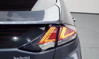 Hyundai Ioniq 2020, 121187 км, за 10343.49 USD - фото 23