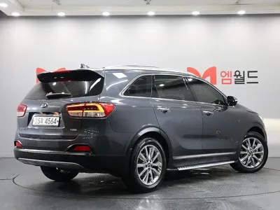 Kia Sorento 2016, 145960 км, за 9702.41 USD