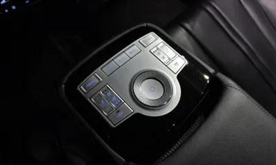 Genesis G80 2021, 103279 км, за 21012.25 USD - фото 19