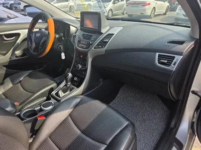 Hyundai Avante 2016, 195000 км, за 3249.33 USD - фото 10