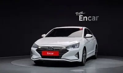 Hyundai Avante 2019, 200972 км, за 5185.77 USD