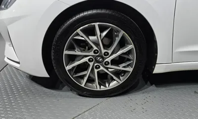 Hyundai Avante 2019, 200972 км, за 5185.77 USD