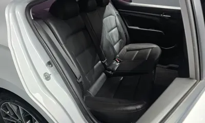 Hyundai Avante 2019, 200972 км, за 5185.77 USD - фото 11