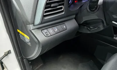 Hyundai Avante 2019, 200972 км, за 5185.77 USD - фото 19