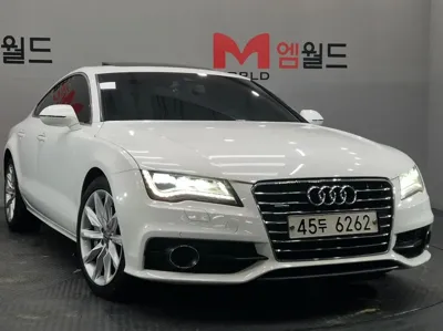 Audi A7 2013, 179502 км, за 5863.2 USD