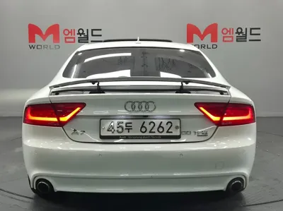 Audi A7 2013, 179502 км, за 5863.2 USD