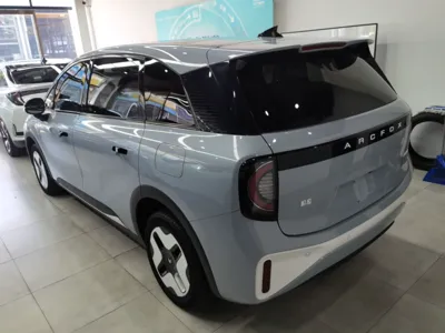Arcfox Kaola S 2024, 22300 км, за 13844 USD