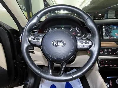Kia K7 2016, 105168 км, за 8450.44 USD - фото 8