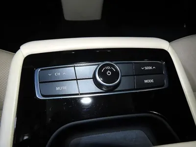 Kia K7 2016, 105168 км, за 8450.44 USD - фото 14