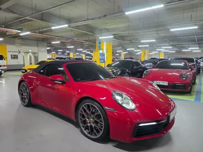 Porsche 911 2021, 29000 км, за 104896.94 USD