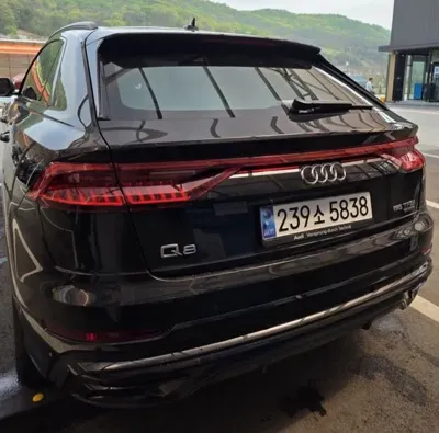 Audi Q8 2023, 18000 км, за 45844.82 USD