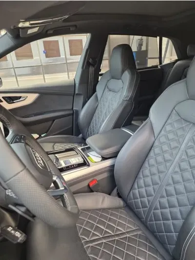 Audi Q8 2023, 18000 км, за 45844.82 USD