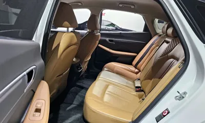 Hyundai Sonata 2020, 50490 км, за 13154.42 USD - фото 12