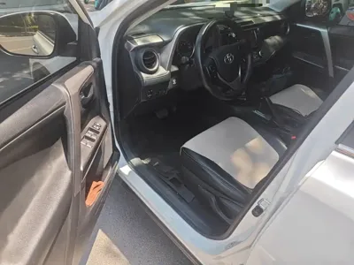 Toyota RAV4 2017, 134800 км, за 9549.55 USD - фото 14