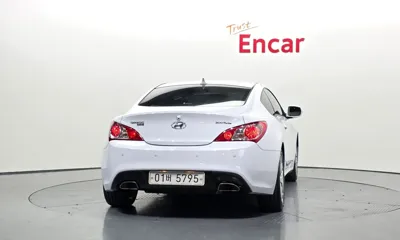 Hyundai Genesis 2015, 138142 км, за 5523.03 USD - фото 4