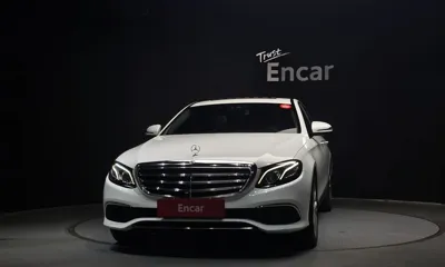 Mercedes-Benz E-Class 2018, 49865 км, за 17932.21 USD