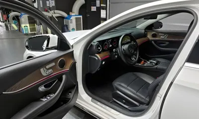 Mercedes-Benz E-Class 2018, 49865 км, за 17932.21 USD - фото 11
