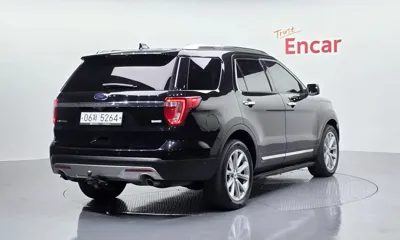 Ford Explorer 2017, 91268 км, за 8205.33 USD