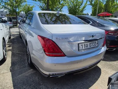 Genesis EQ900 2016, 184616 км, за 9441.94 USD