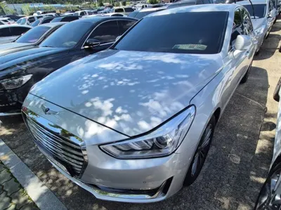 Genesis EQ900 2016, 184616 км, за 9441.94 USD