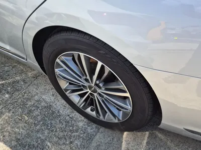 Genesis EQ900 2016, 184616 км, за 9441.94 USD