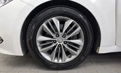 Hyundai Grandeur 2016, 194621 км, за 3538.14 USD