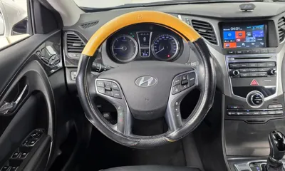 Hyundai Grandeur 2016, 194621 км, за 3509.8 USD - фото 13