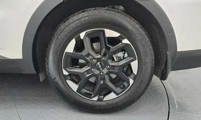 Kia Sorento 2025, 28336 км, за 22986.25 USD - фото 21