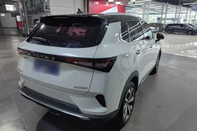 Wuling Asta 2021, 39000 км, за 8452 USD - фото 6