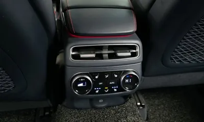 Genesis GV70 2022, 54428 км, за 27086.07 USD - фото 19