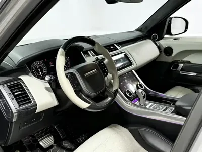 Land Rover Sport 2023, 53000 км, за 108591.18 USD - фото 7