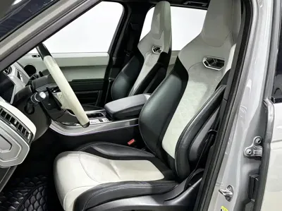 Land Rover Sport 2023, 53000 км, за 108591.18 USD - фото 8