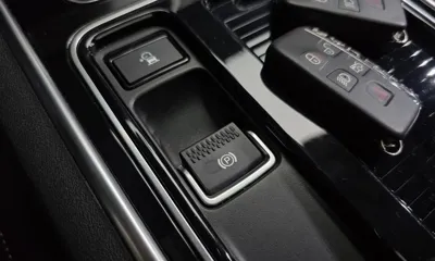 Jaguar XE 2018, 111013 км, за 5789.75 USD - фото 27