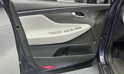 Hyundai Santafe 2021, 96070 км, за 19543.98 USD - фото 24