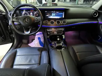 Mercedes-Benz E-Class 2017, 98759 км, за 15419.46 USD - фото 10