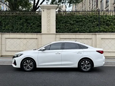 Changan Eado 2023, 20000 км, за 6315.53 USD