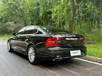 Volvo S90 2020, 80000 км, за 16576.04 USD - фото 9
