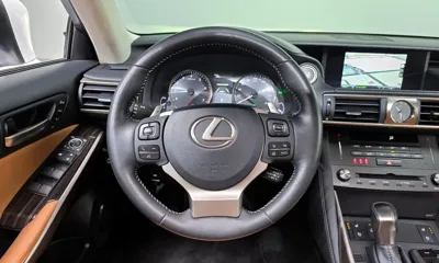 Lexus IS 2019, 66795 км, за 15592.99 USD - фото 13