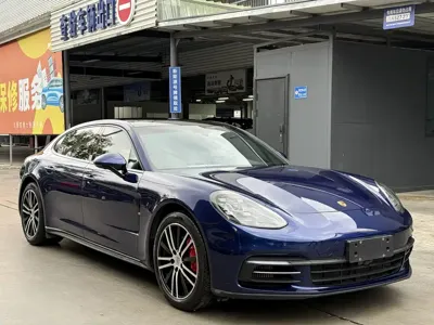Porsche Panamera 2020, 130000 км, за 72833.6 USD