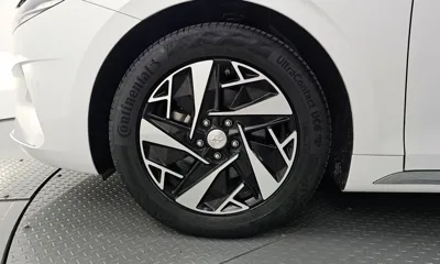 Hyundai Grandeur 2020, 97811 км, за 16068.19 USD