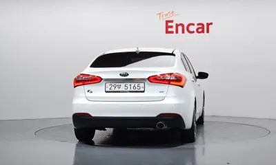 Kia K3 2013, 156142 км, за 2947.35 USD
